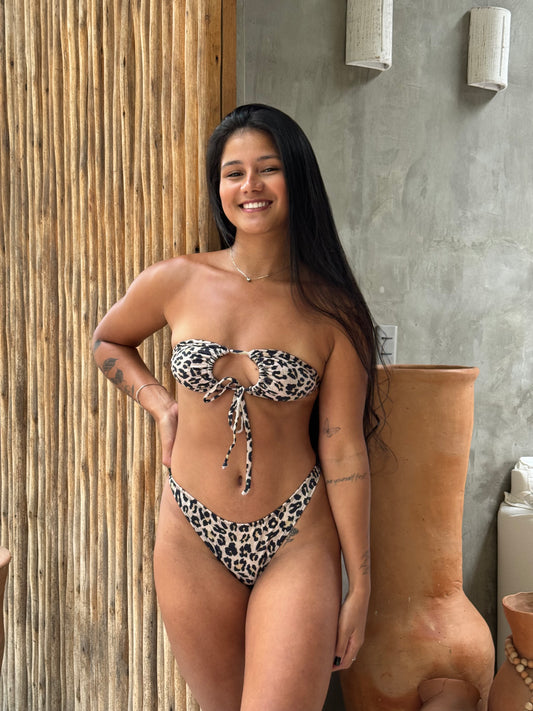 Happy Summer - Animal print w/ asa delta bottom